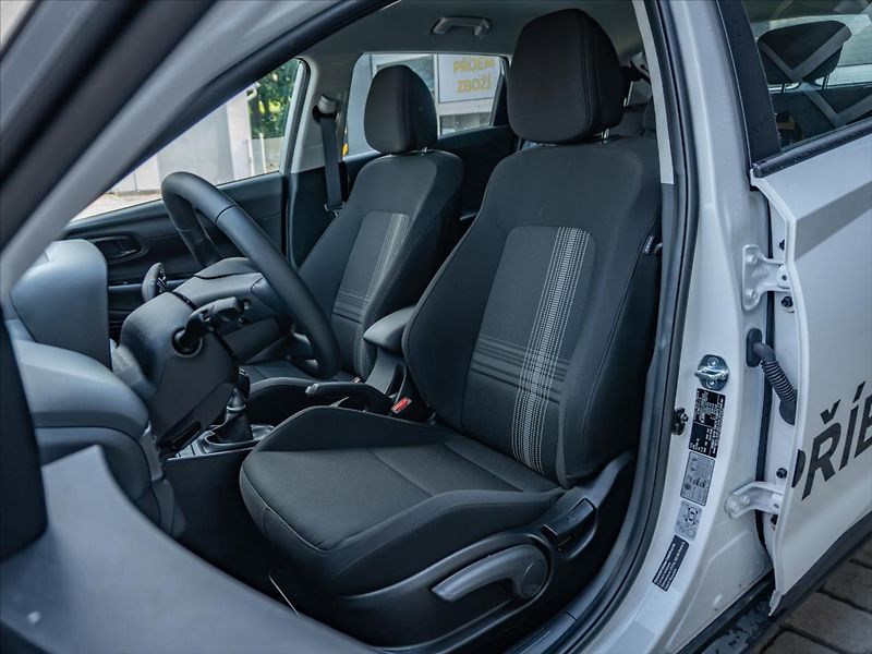 Hyundai Bayon 1,0   T-GDI MT WAVE - fotka 9 z 13