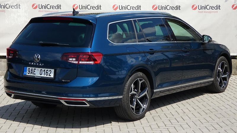 Volkswagen Passat 2.0 TDI 147kW BMT 4MOT DSG Ele - fotka 3 z 22