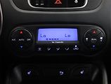 Hyundai ix35 (2012) 1.6 GDI, Serv.kniha, Tempomat - náhled 13