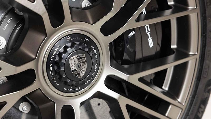 Česká premiéra Porsche Panamera v pražském bytě