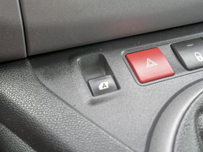 Peugeot Partner (2017) 1.6HDI 73KW – GRIP CONTROL - fotka 25 z 42