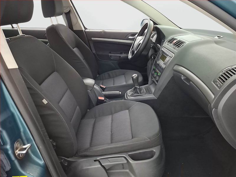 Škoda Octavia (2008) 1.9 TDI, po STK, za super cenu - fotka 9 z 15