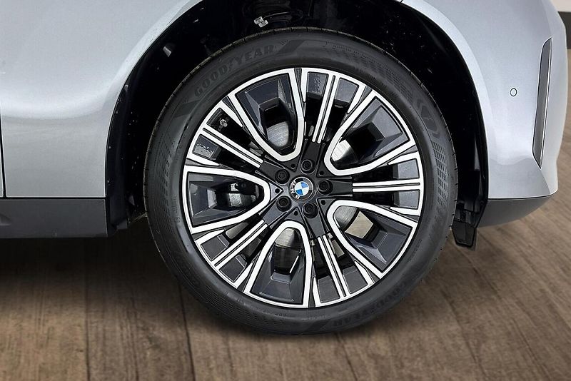 BMW X3 xDrive20d - fotka 5 z 18