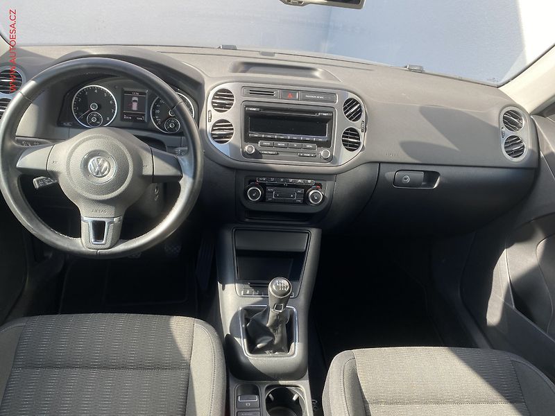 Volkswagen Tiguan (2013) 1.4 TSi, Sport, bixen, +kola - fotka 8 z 17