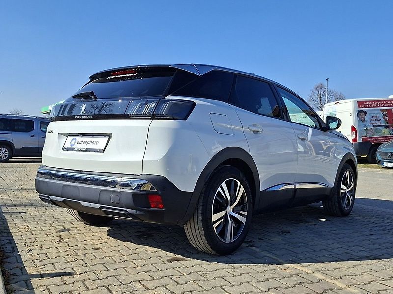 Peugeot 3008 ALLURE 1,2 PT 130k M6 - fotka 3 z 28
