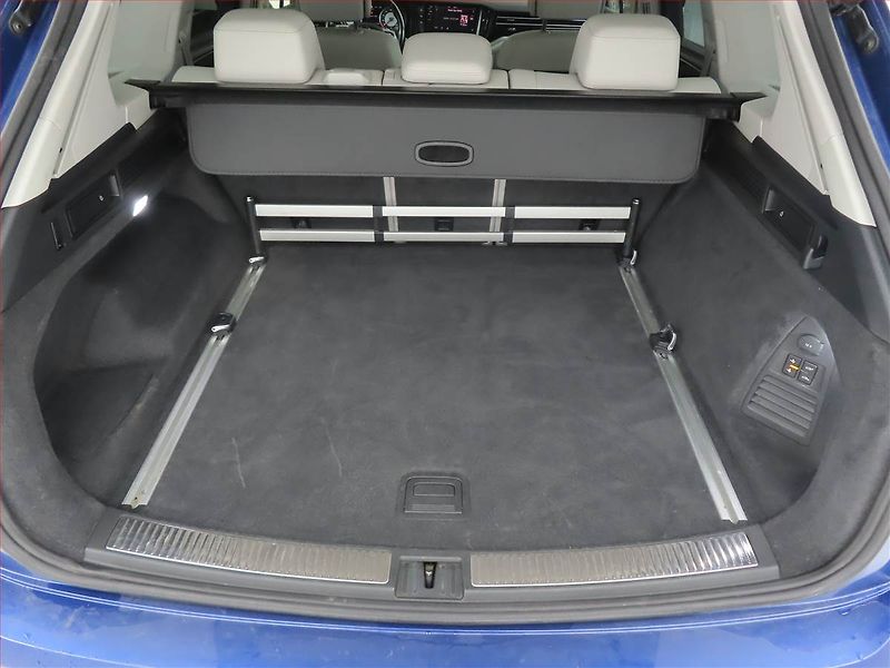 Volkswagen Touareg (2018) 3.0 TDI - fotka 14 z 22