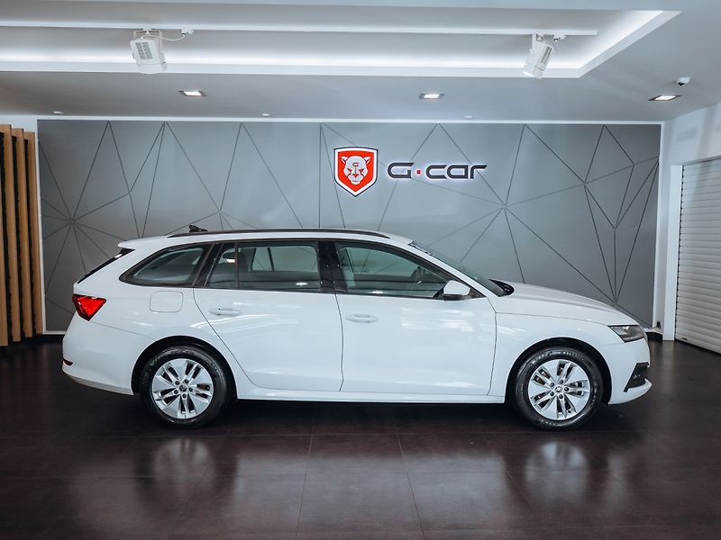Škoda Octavia 2.0 TDI 110kW DSG Ambition - fotka 4 z 27