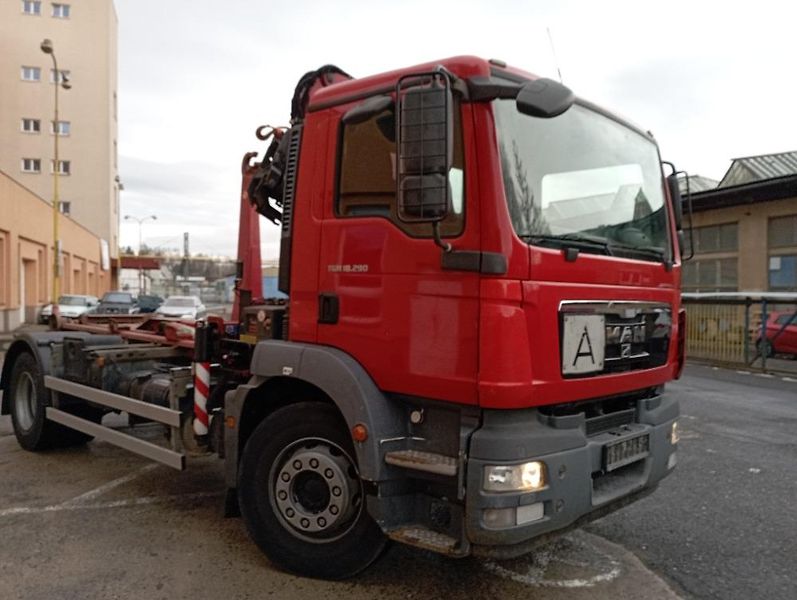 MAN (2012) TGM 18.290 kontejner+ruka - fotka 22 z 24