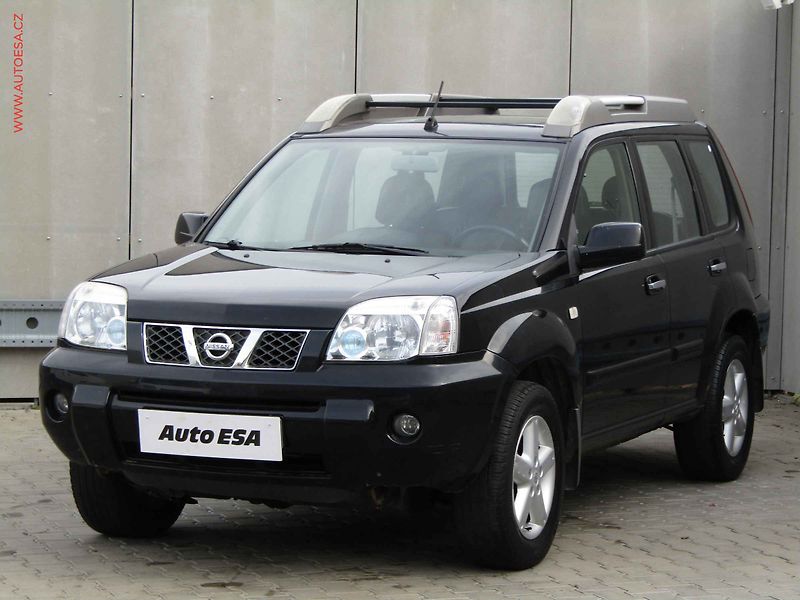 Nissan X-Trail (2004) 2.0 dCi 4x4, 2.maj,ČR, Ac - fotka 3 z 21
