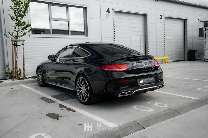Mercedes-Benz Třídy C (2016) AMG C63 S Kupé 375kW - fotka 8 z 42