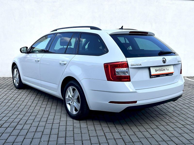 Škoda Octavia (2020) COMBI 1,5TSI 96KW CNG DSG AMBI - fotka 6 z 21
