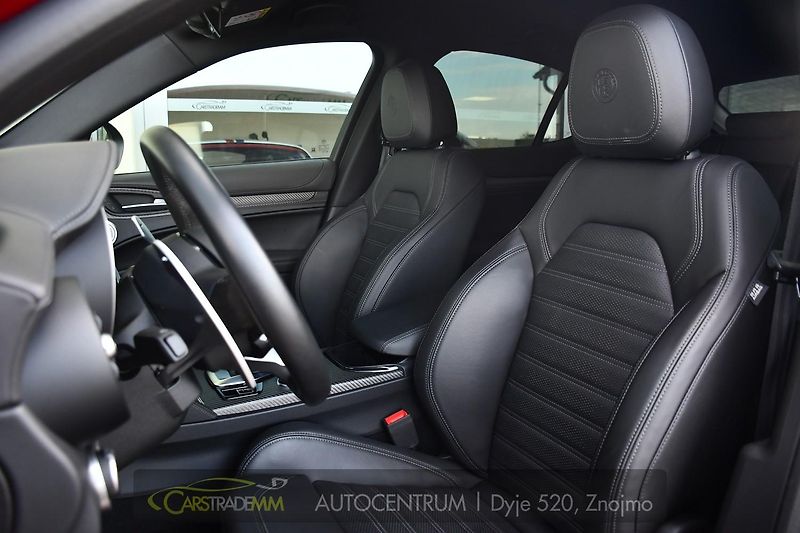 Alfa Romeo Stelvio 2.9V6 Bi-T.382 kW QUADRIFOGLIO - fotka 11 z 56