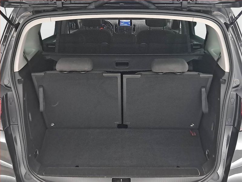Opel Zafira (2013) 2.0 CDTI, 7 míst, Tempomat - fotka 14 z 20