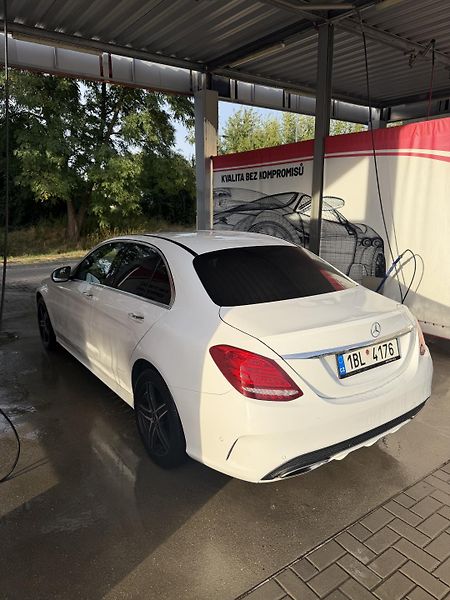 Mercedes-Benz Třídy C (2017) Mercedes Benz C200, 135kw 2017 - fotka 6 z 10