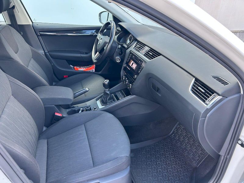 Škoda Octavia (2020) OCT.COM STY TD 85/1.6 M5F - fotka 11 z 28