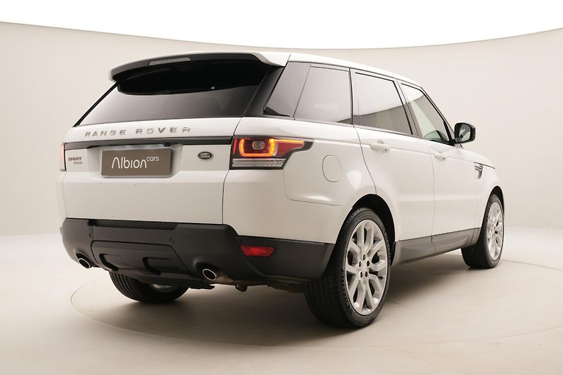 Land Rover Range Rover Sport 3.0 SDV6 HSE AWD AUT - fotka 12 z 46