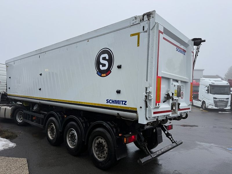 Schmitz SKI 50m3 - fotka 4 z 15