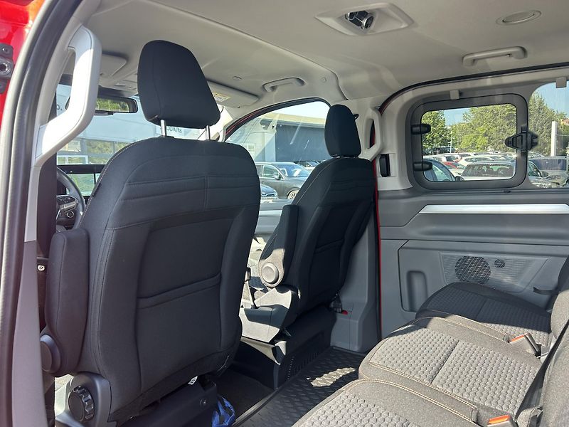 Volkswagen Caravelle Life 2,0 TDI 8AUT DR - fotka 14 z 28