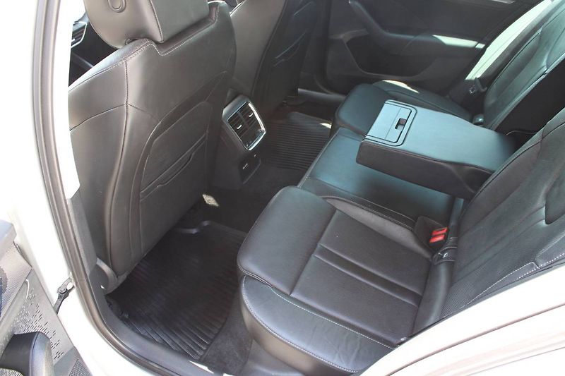 Škoda Octavia (2023) 2.0 TDI DSG Head Up TAŽNÉ kůže - fotka 32 z 35
