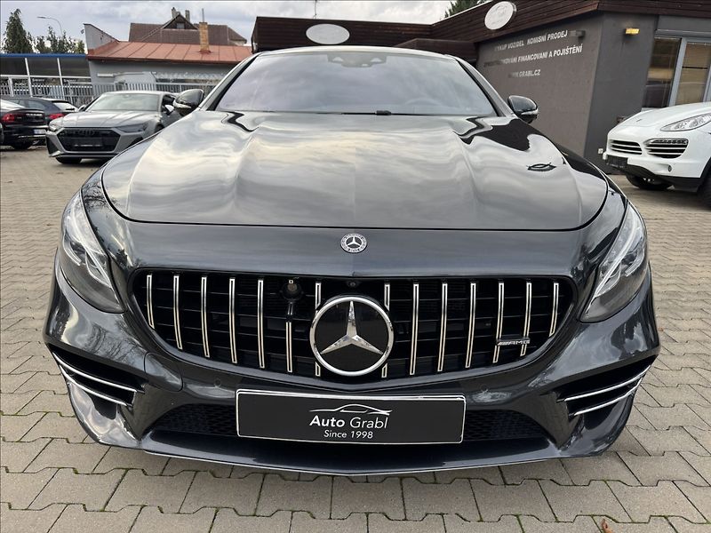 Mercedes-Benz Třídy S 560 4Matic AMG - fotka 2 z 37