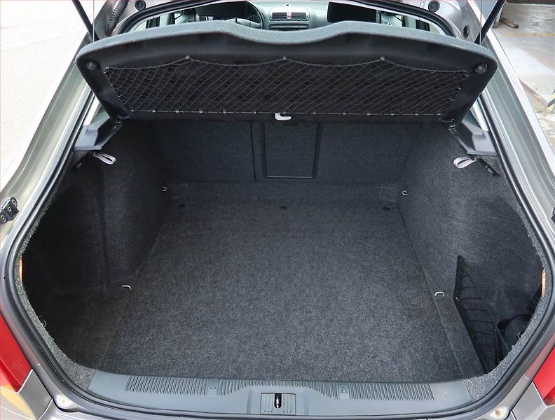 Škoda Octavia (2008) Elegance 1.6, Serv.kniha - fotka 13 z 18
