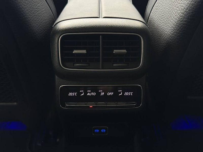 Mercedes-Benz GLE (2024) 450 d 4M kupé - fotka 25 z 29