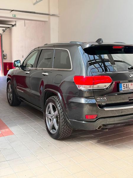 Jeep Grand Cherokee (2016) - fotka 4 z 14