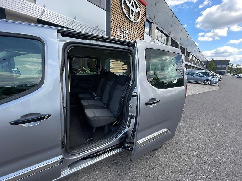 Toyota ProAce City Verso 1.2 M/T Long Business 7 míst - fotka 21 z 28