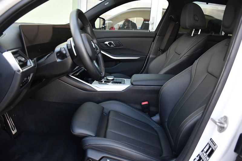 BMW Řada 3 320d xD M-SPORT 3LZÁRUKA ČR 1M - fotka 13 z 48