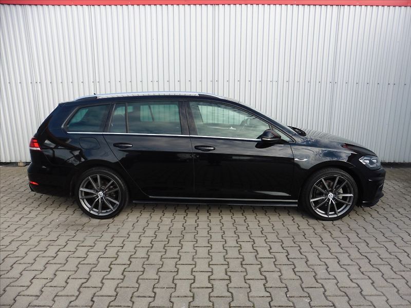 Volkswagen Golf Variant 1.4 TSi R-line,  Navi, - fotka 4 z 13