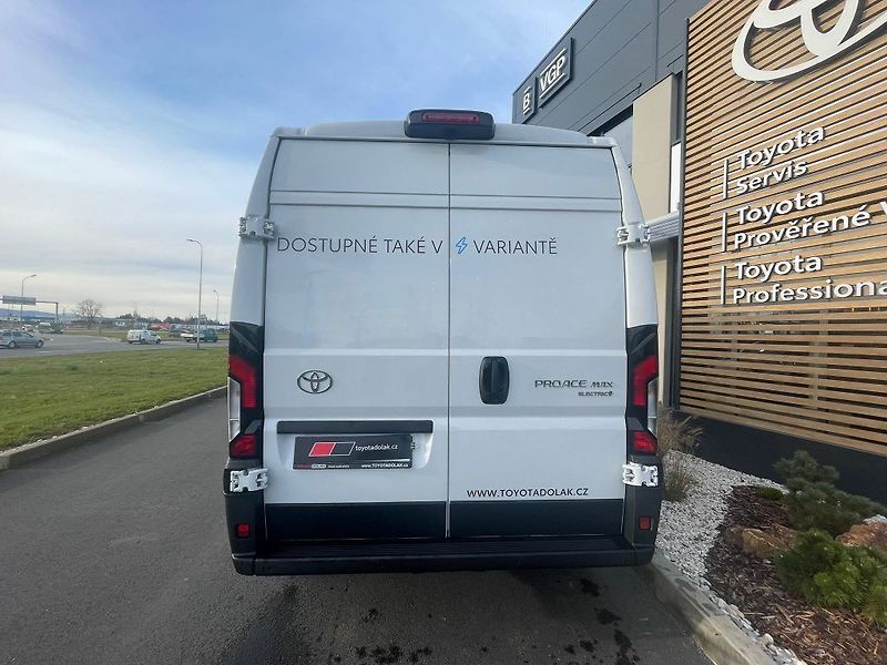 Toyota Proace Max Panel Van EV 110kWH L3H2 Activ - fotka 9 z 25