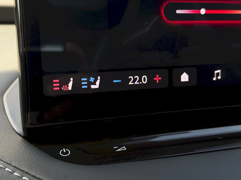 Škoda Enyaq (2026) RS 84 kWh 250 kW 1° převodovka - fotka 17 z 24