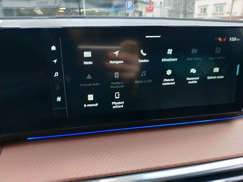 SsangYong Torres 1.5 PREMIUM 4WD AT, SKLADEM - fotka 21 z 31