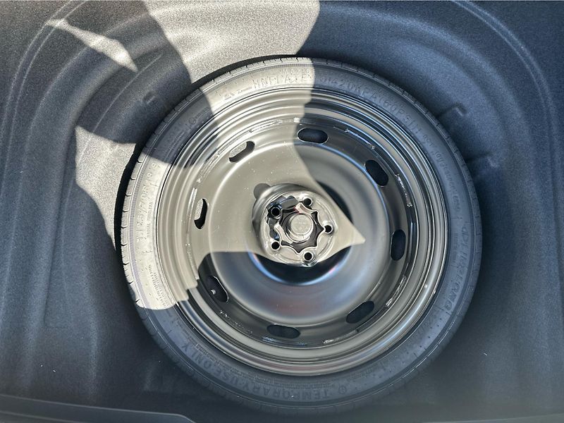 Volkswagen Golf (2025) People 2,0 TDI 7DSG - fotka 14 z 25