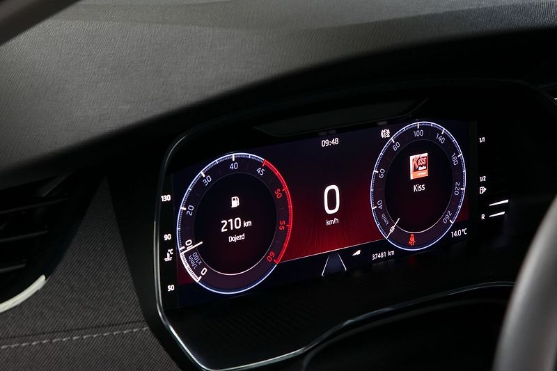 Škoda Octavia 2.0TDI 110kW Style LED Kessy - fotka 29 z 32