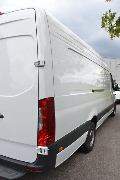 Mercedes-Benz Sprinter 317 XL výbava 22.000 km  - fotka 31 z 33