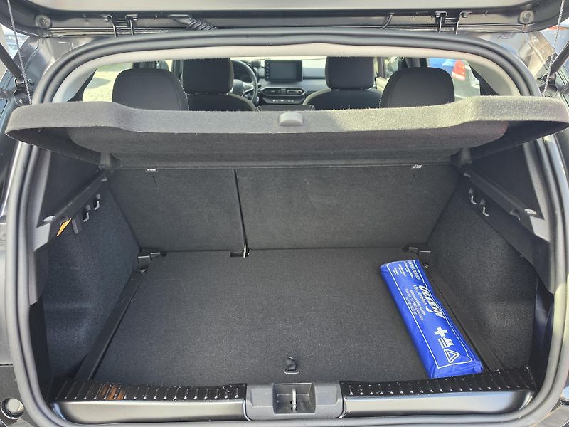 Dacia Sandero 1.0 67kw Kei Navi Kamera 6tiR - fotka 5 z 19