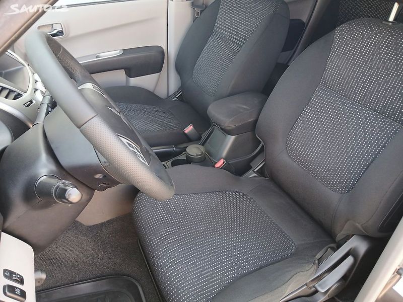 Mitsubishi L200 2,5 DI-D 131kW 4WD - fotka 10 z 28