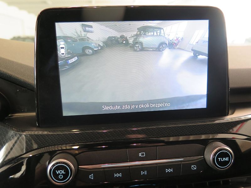 Ford Kuga (2021) 1.5TDCi,navi,360°,ST Line - fotka 15 z 50