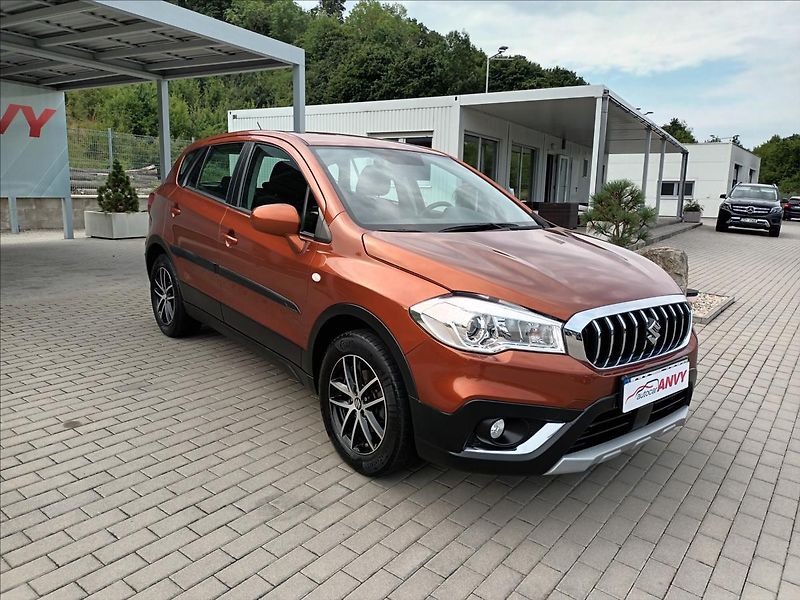 Suzuki SX4 S-Cross 1,0 BJet,82KW,ČR,TAŽNÉ, - fotka 3 z 36