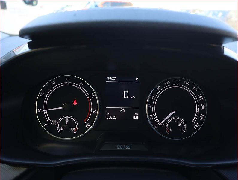 Škoda Fabia (2024) 1.0 TSI, Automat, Tempomat - fotka 11 z 23
