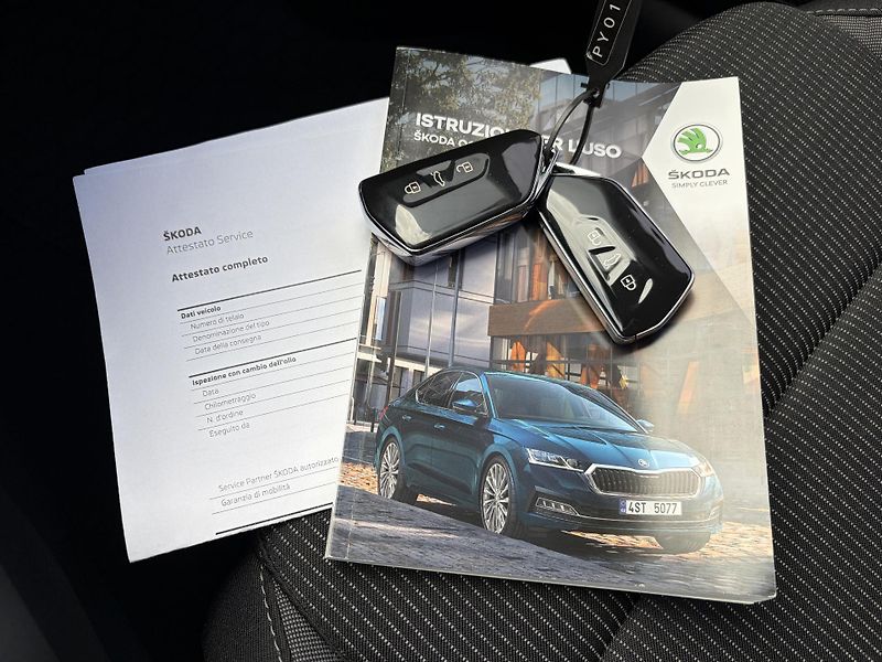 Škoda Octavia (2022) 2.0TDi DSG/BEZ NEHODY/ACC/NAVI - fotka 26 z 26