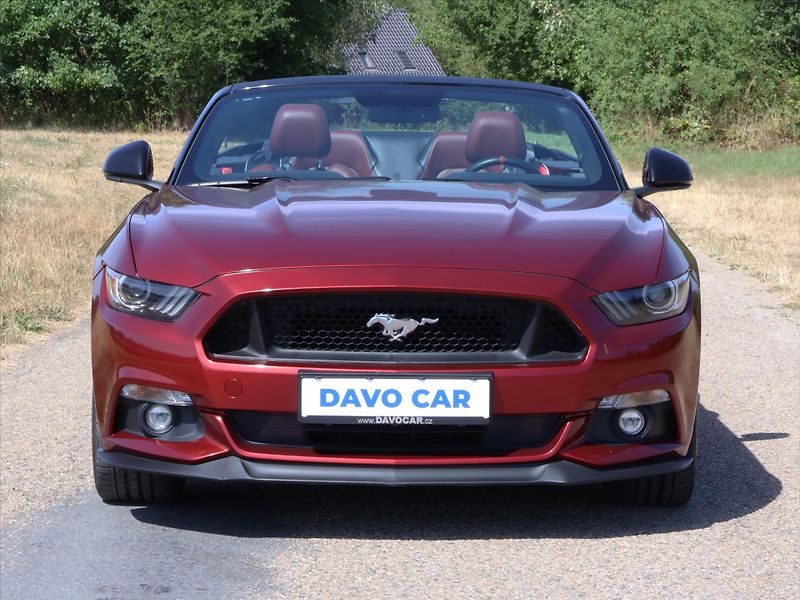 Ford Mustang 5,0 V8 310kW Aut. Remus DPH - fotka 2 z 34