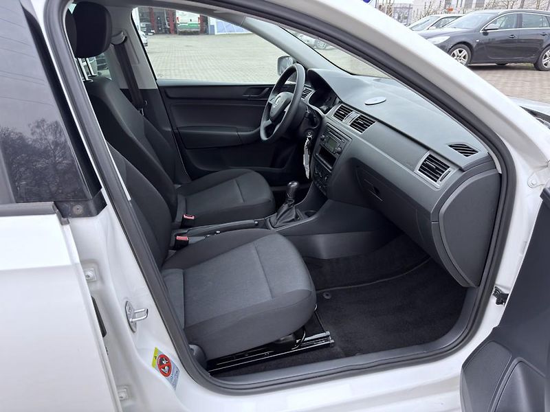 Škoda Rapid 1.2 TSI 63 kW - fotka 12 z 16