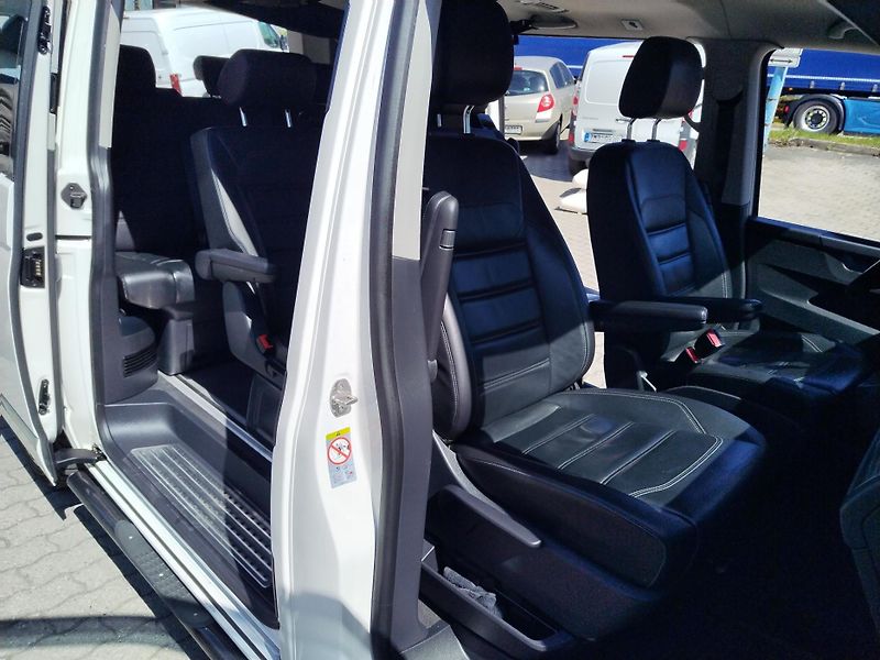 Volkswagen Multivan (2021) Multivan 2,0 TDI 4x4 146kW DSG - fotka 25 z 43
