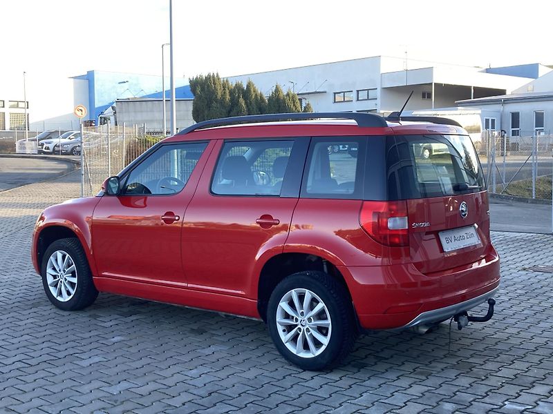 Škoda Yeti (2015) 1.2 tsi dsg ACTIVE - fotka 3 z 32