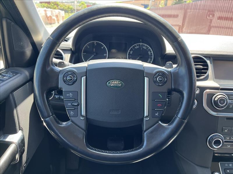 Land Rover Discovery 3,0 SDV6 7.MÍST 4x4 ROZVODY - fotka 15 z 44