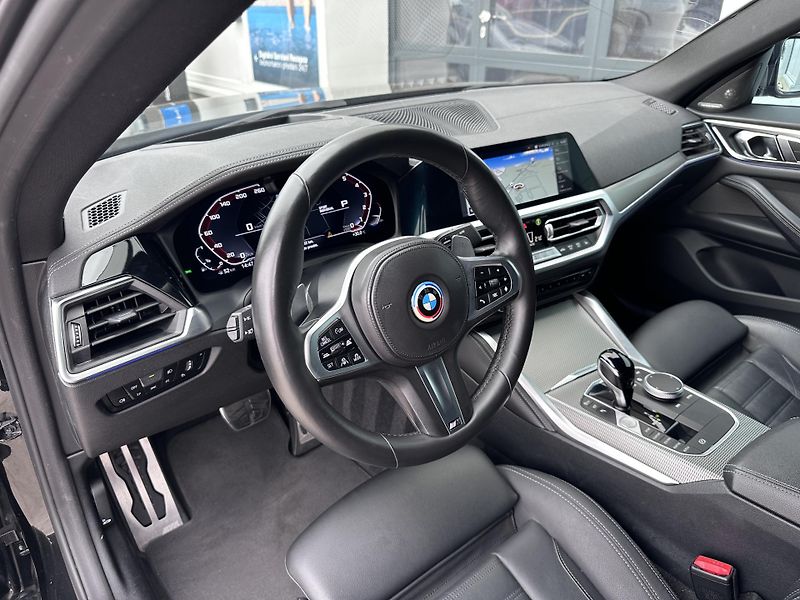 BMW Řada 4 M440i xDrive GranCoupé - fotka 13 z 29