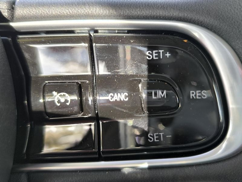 Fiat 500 (2026) Hybrid Icon 1.0 BSG 65k - fotka 17 z 34