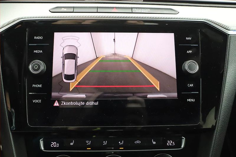 Volkswagen Arteon (2019) R-line 2.0 TDI - fotka 15 z 20
